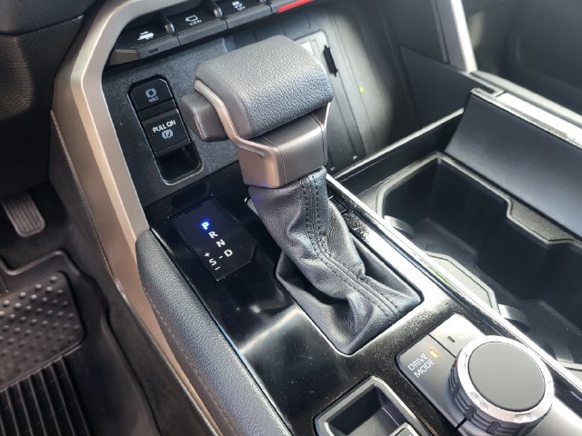 Used 2024 Toyota Sequoia Limited w/ Tow Technology Package AWD/4WD image 20