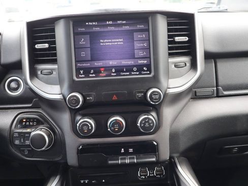 Used 2019 RAM 1500 Big Horn AWD/4WD image 8