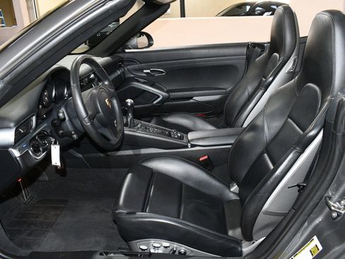 Used 2013 Porsche 911 Carrera RWD image 49