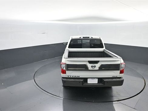 Used 2019 Nissan Titan Platinum Reserve w/ Platinum Utility Package image 26