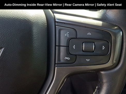 Used 2023 Chevrolet Silverado 1500 ZR2 w/ Technology Package image 22