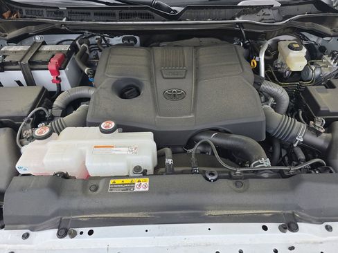 Used 2025 Toyota Tundra SR5 w/ SR5 Convenience Package image 26