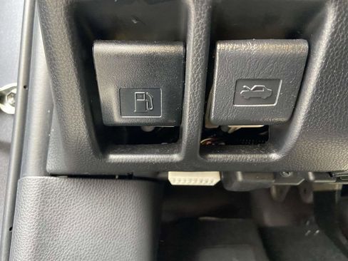 Used 2023 Toyota RAV4 XLE image 28