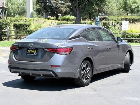 Used 2025 Nissan Sentra SV w/ All-Weather Package FWD image 5