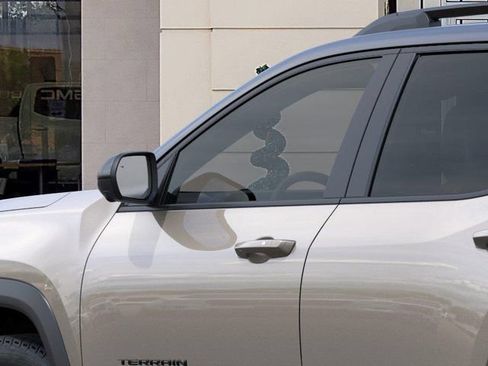 New 2027 GMC Terrain Elevation w/ Elevation Premium Package FWD image 12