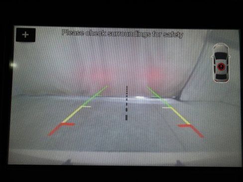 Used 2017 Ford Explorer XLT w/ Equipment Group 202A image 16