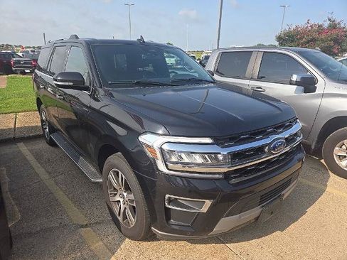 Certified 2023 Ford Expedition Limited RWD image 5