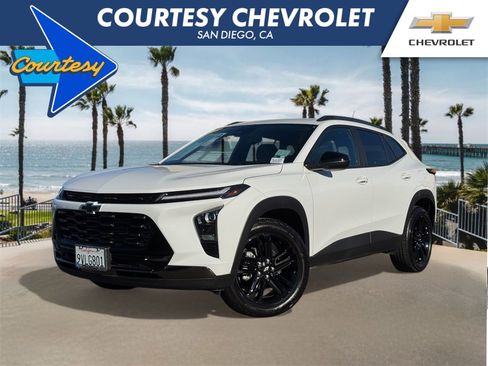 Used 2025 Chevrolet Trax ACTIV image 1