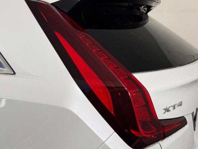 Certified 2023 Cadillac XT4 Premium Luxury FWD image 15