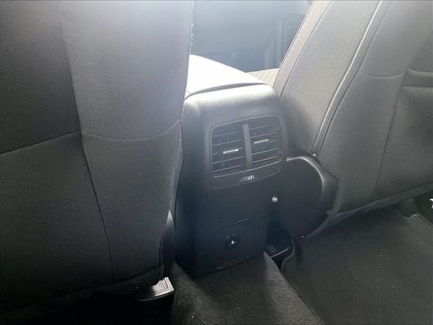 Used 2024 Ford Escape Active AWD/4WD image 27