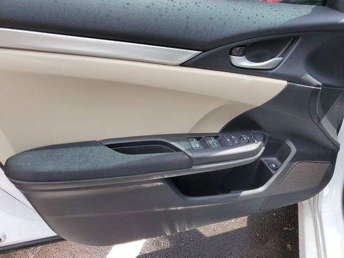 Used 2020 Honda Civic LX image 15