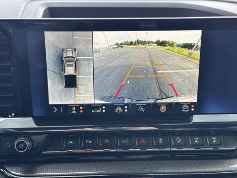 Certified 2024 Chevrolet Silverado 1500 ZR2 w/ Technology Package AWD/4WD image 17