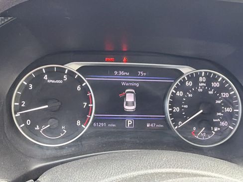 Used 2022 Nissan Sentra SV FWD image 11