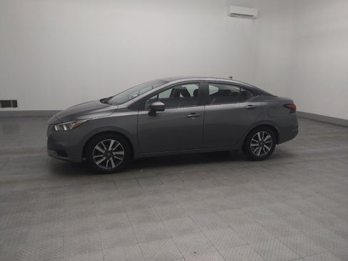 Used 2020 Nissan Versa SV FWD image 2