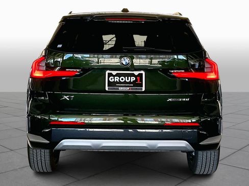 Used 2025 BMW X1 xDrive28i image 4
