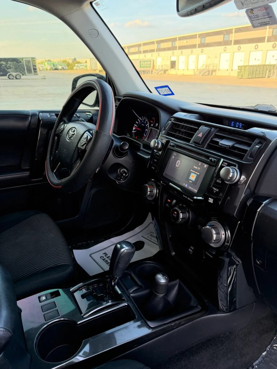 Used 2016 Toyota 4Runner Trail AWD/4WD image 15