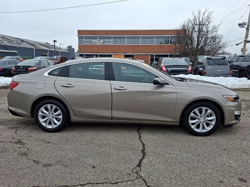 Used 2024 Chevrolet Malibu LT image 7