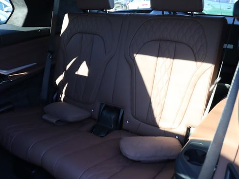 Used 2025 BMW X7 M60i w/ Executive Package image 16
