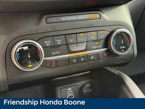 Used 2024 Ford Escape ST-Line AWD/4WD image 28