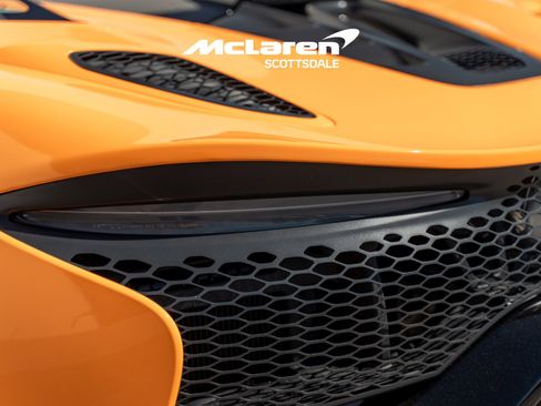 Used 2026 McLaren Artura Spider image 14