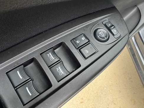 Used 2016 Acura RDX FWD image 12