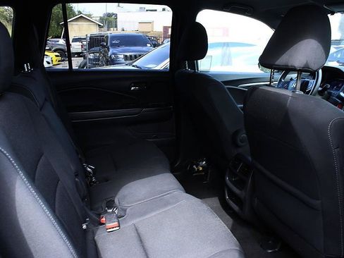 Used 2019 Honda Passport Sport image 14