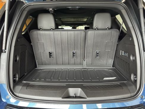 New 2026 GMC Yukon Elevation w/ Elevation Premium Package AWD/4WD image 22