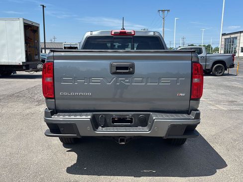 Used 2021 Chevrolet Colorado Z71 w/ LPO, Tonneau and Step Package AWD/4WD image 7