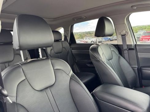 Used 2025 Kia Sorento X-Line EX AWD/4WD image 23