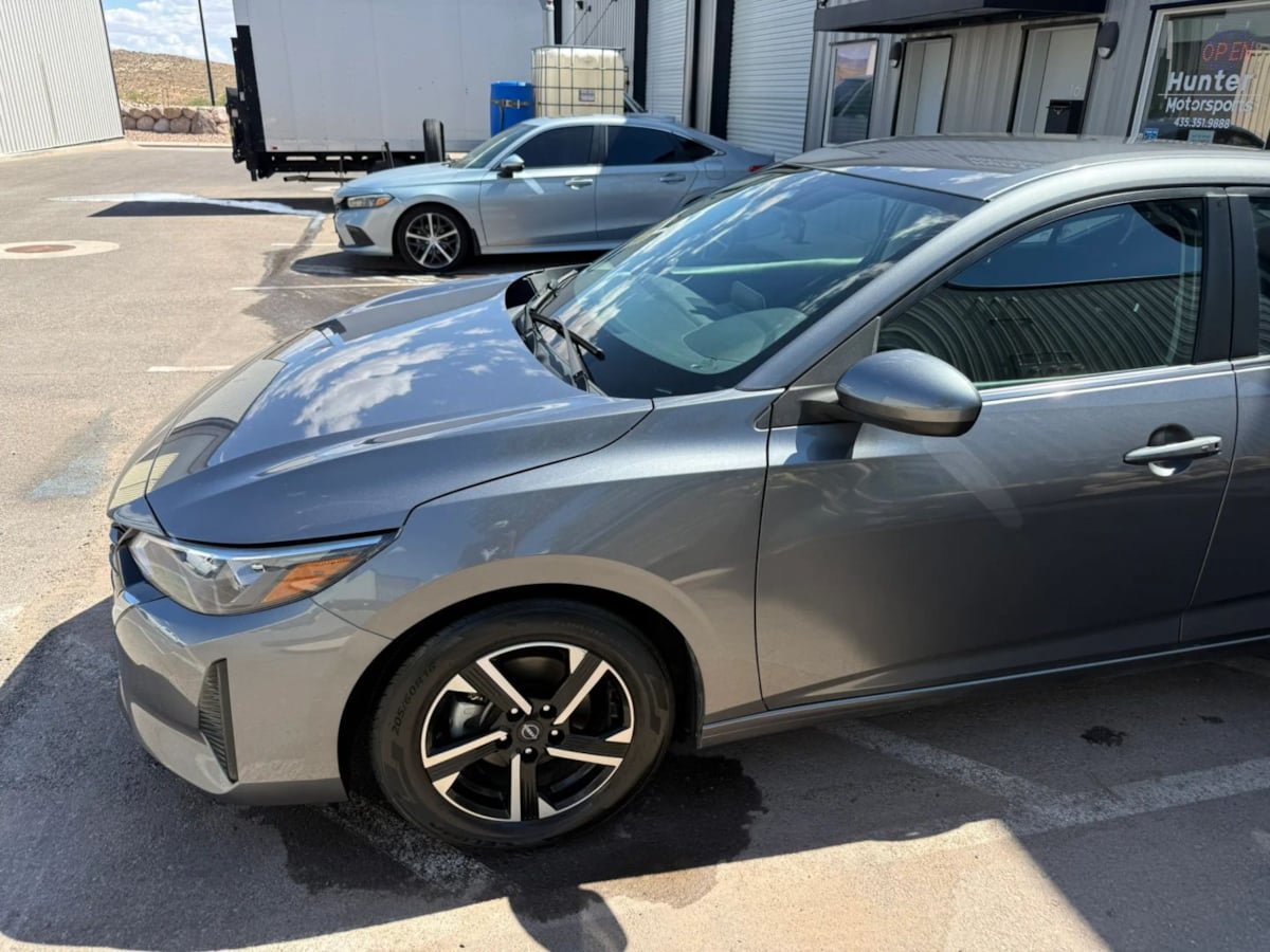 Used 2024 Nissan Sentra SV FWD image 3