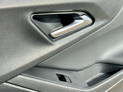 New 2026 Chevrolet Equinox LT w/ Safety and Technology Package FWD image 53