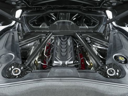 Used 2025 Chevrolet Corvette Stingray Preferred Cpe w/ Z51 Performance Package RWD image 89
