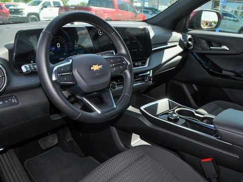 New 2026 Chevrolet Equinox LT image 7