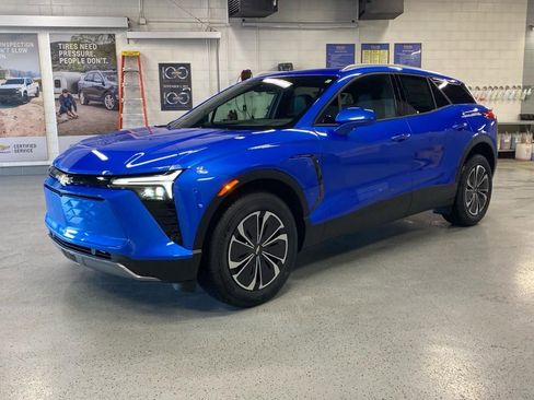 New 2025 Chevrolet Blazer EV LT image 3