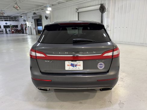 Used 2018 Lincoln MKX Reserve image 4