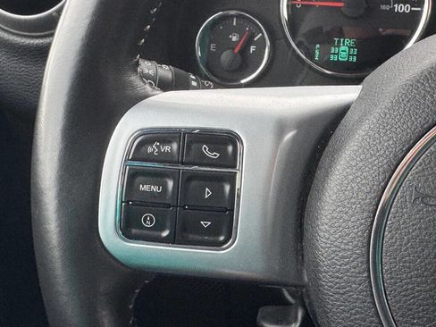 Used 2016 Jeep Wrangler Unlimited Sport image 13