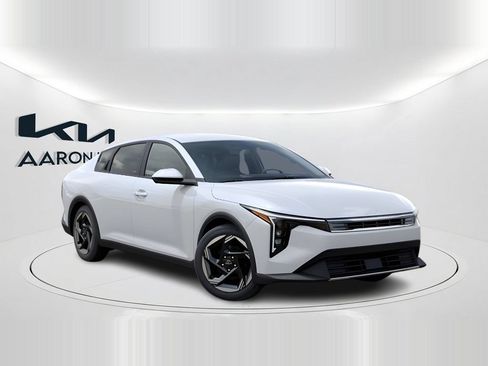 New 2026 Kia K4 EX FWD image 9