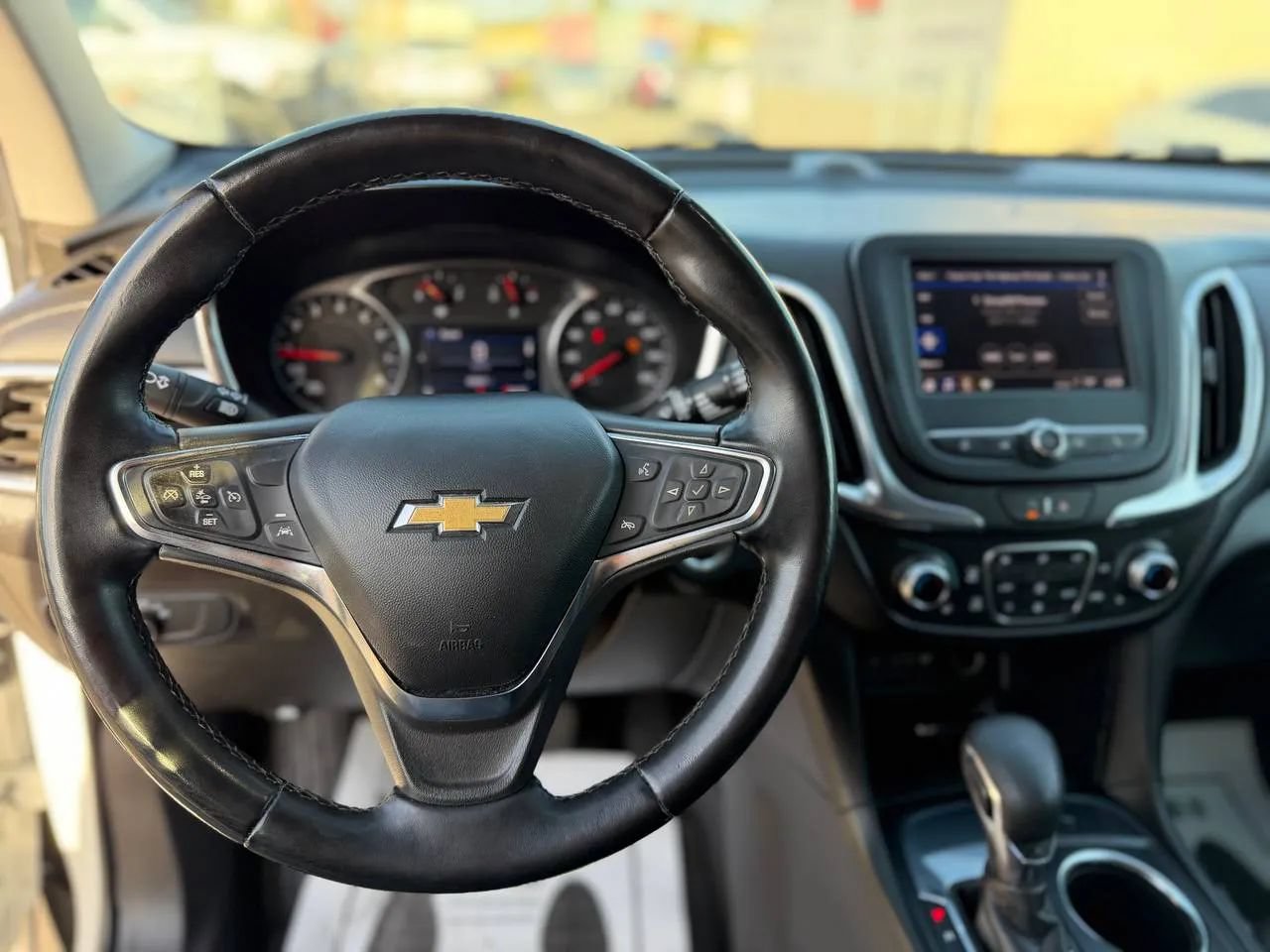 Used 2023 Chevrolet Equinox LT FWD image 48