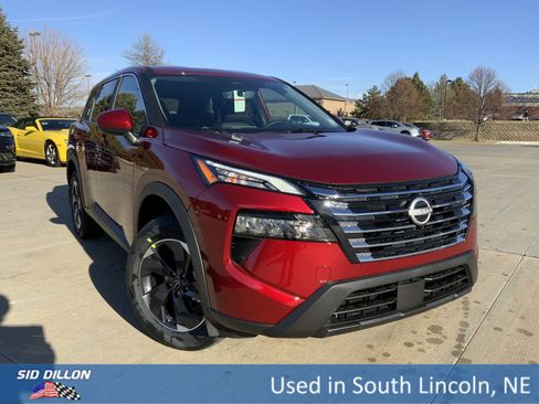 Used 2026 Nissan Rogue SV w/ Cold Weather Package image 2