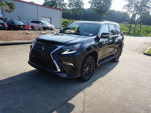Used 2022 Lexus GX 460 Premium w/ Accessory Package AWD/4WD image 26