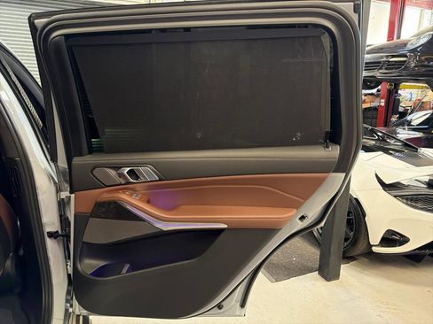 Used 2023 BMW X7 xDrive40i w/ Executive Package image 25