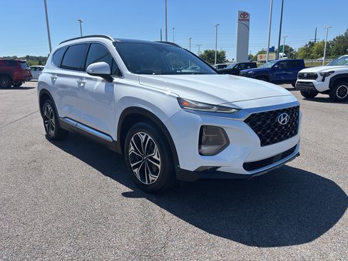 Used 2019 Hyundai Santa Fe Limited image 7