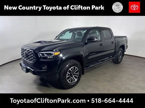 Used 2023 Toyota Tacoma TRD Sport w/ Black Out Package (TMS) AWD/4WD image 7