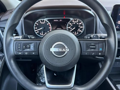 Certified 2023 Nissan Rogue SV AWD/4WD image 30
