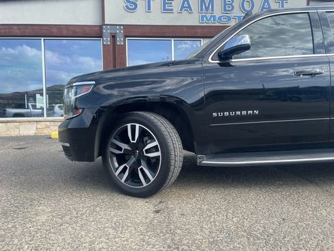 Used 2017 Chevrolet Suburban Premier image 4