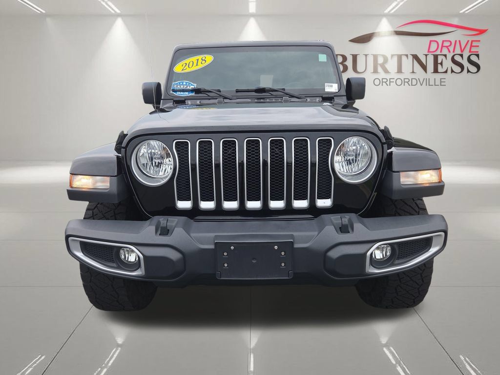 Used 2018 Jeep Wrangler Unlimited Sahara w/ Cold Weather Group AWD/4WD image 3