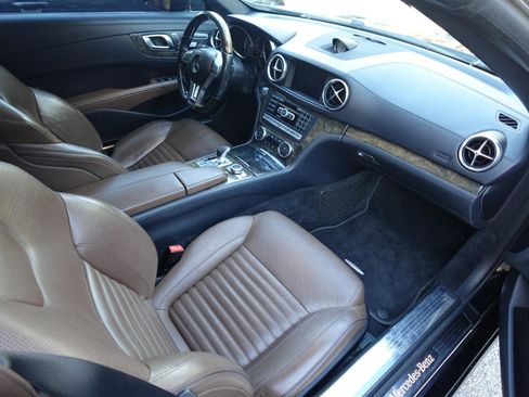 Used 2015 Mercedes-Benz SL 400 image 14