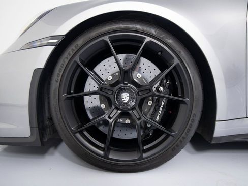 Certified 2022 Porsche 911 GT3 image 15