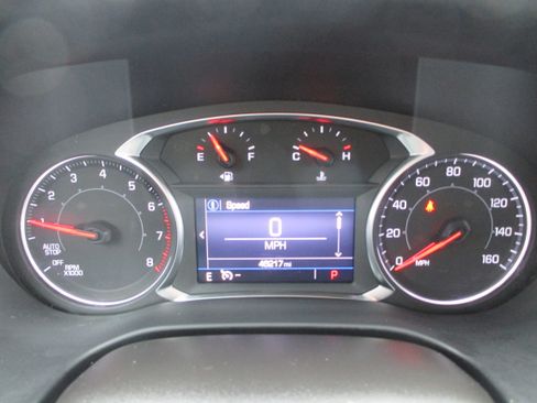 Used 2023 GMC Acadia SLE w/ Driver Convenience Package image 25