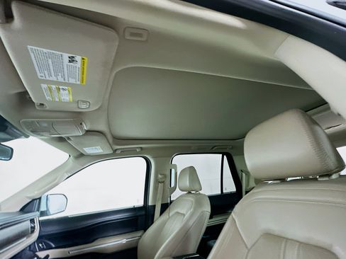 Used 2024 Ford Expedition Limited image 26